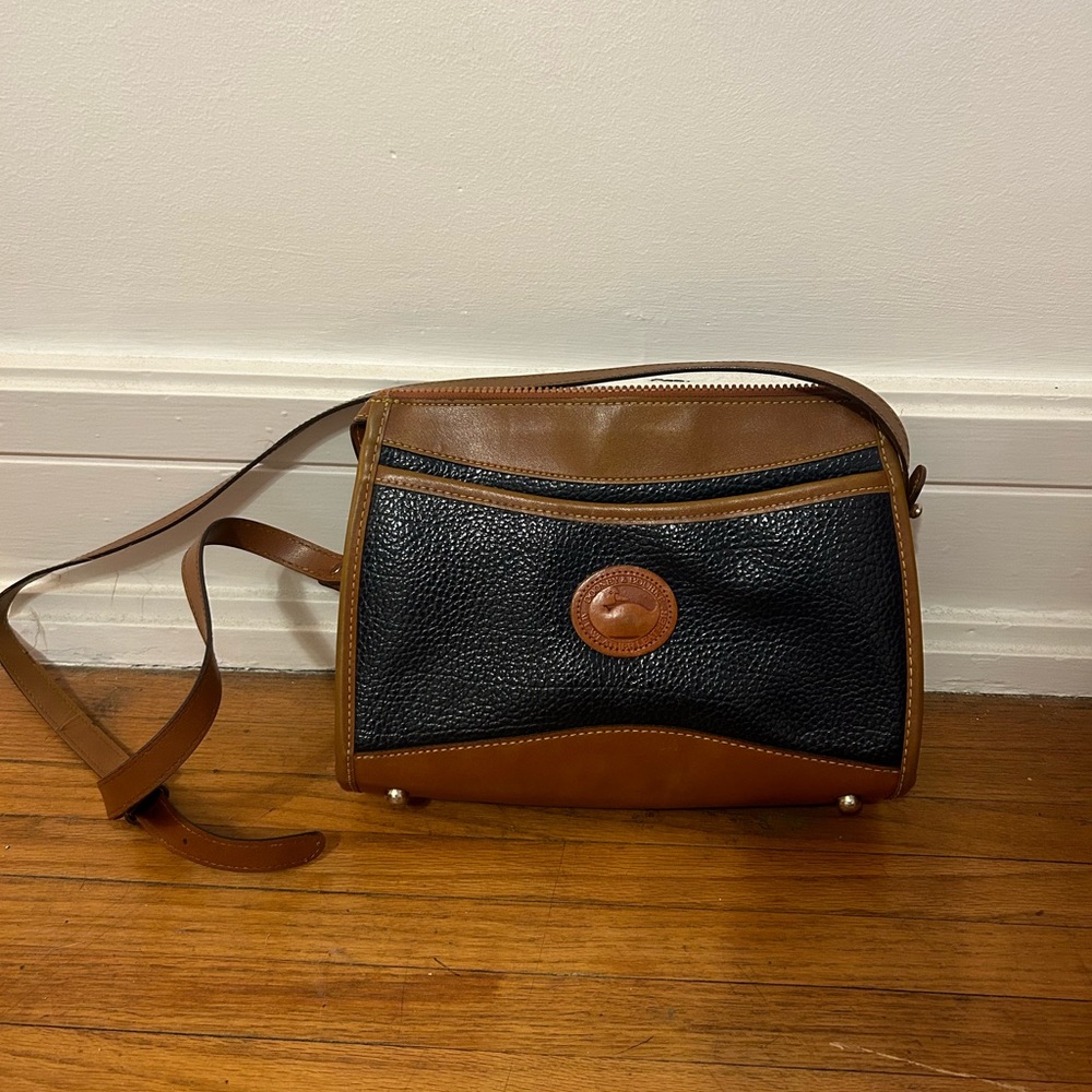 Dooney & Bourke Crossbody | Navy